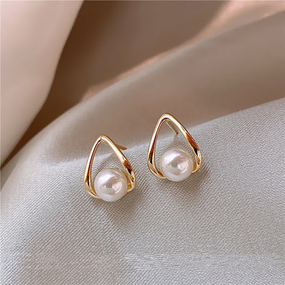 Silver Pearl Stud Earrings